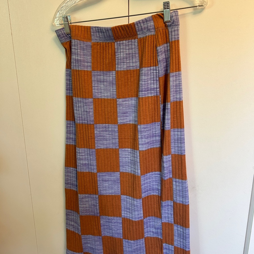 Ascot and hart  Vibrant Checkered Midi Skirt in Orange and Purple